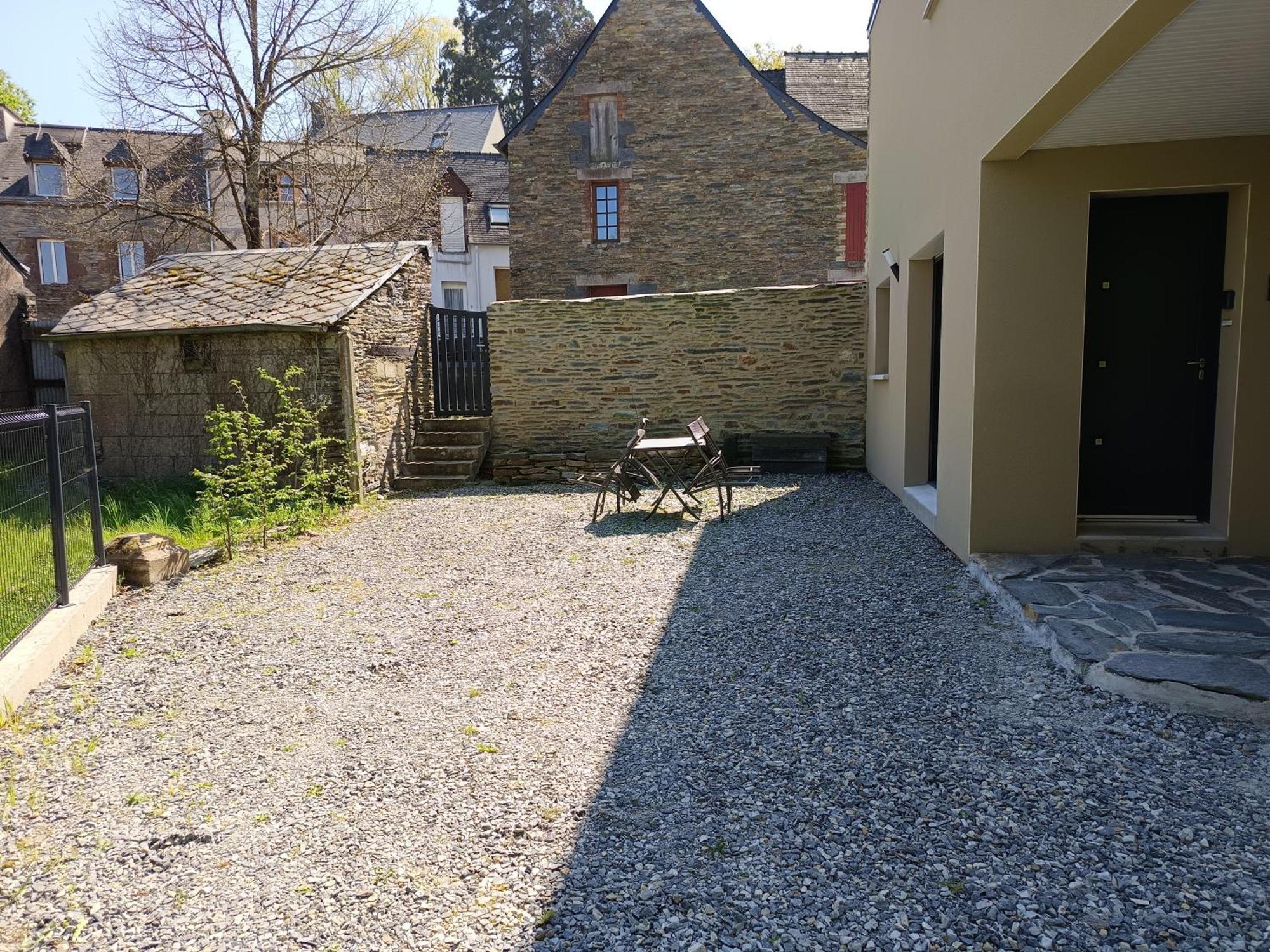 Appart Hotel La Gacilly-Centre Ville-Spa-Parking 외부 사진